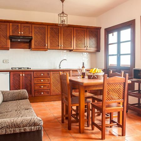 Apartamentos Rural Los Charcos Икод де лос Винос Екстериор снимка